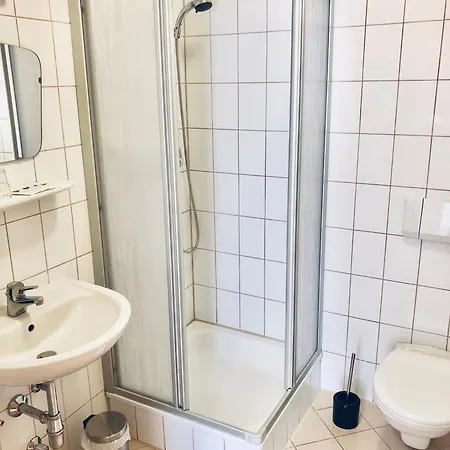 Ledererwirt Szálloda *