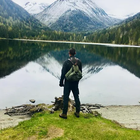 Ledererwirt Szálloda *