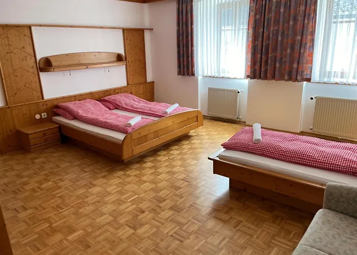 Ledererwirt 酒店 *